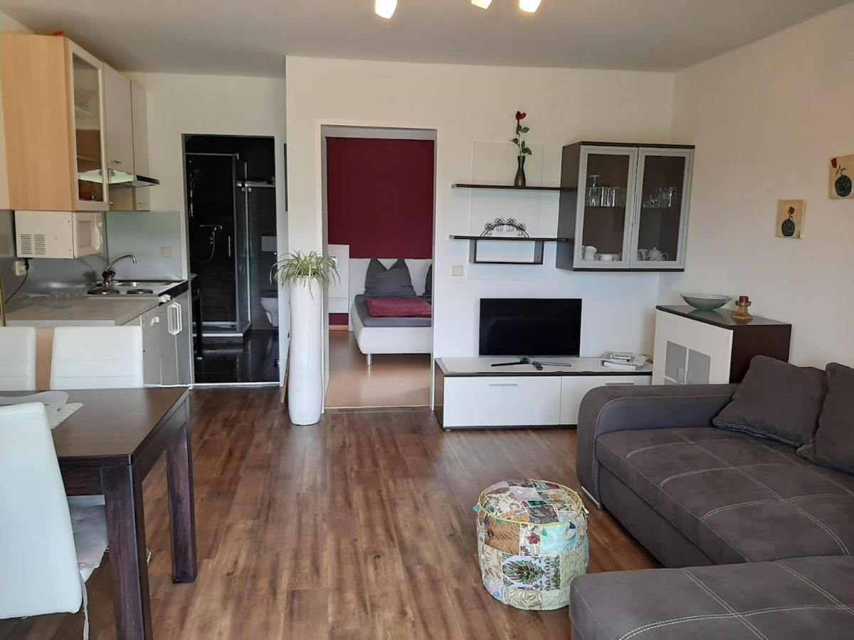 Ferienhaus Blümel inkl. freier Strandbadeintritt Velden am Wörthersee Exterior foto