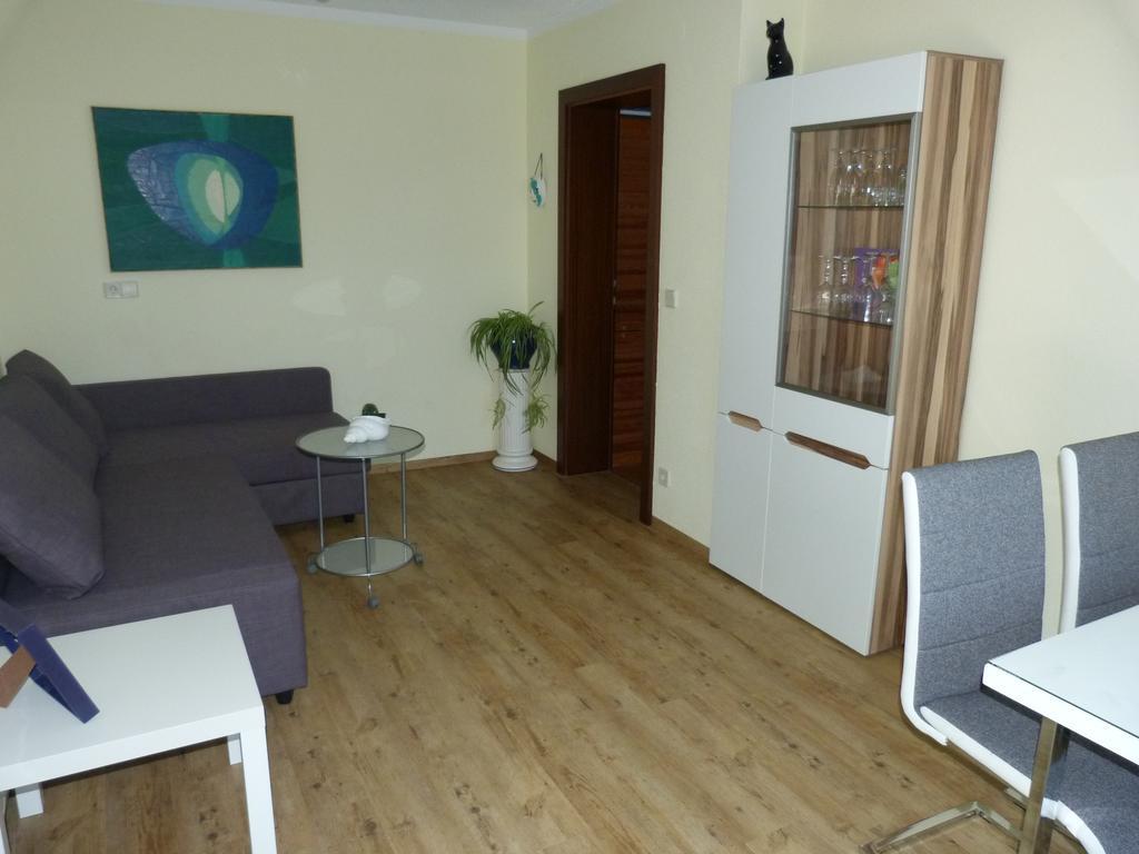 Ferienhaus Blümel inkl. freier Strandbadeintritt Velden am Wörthersee Exterior foto