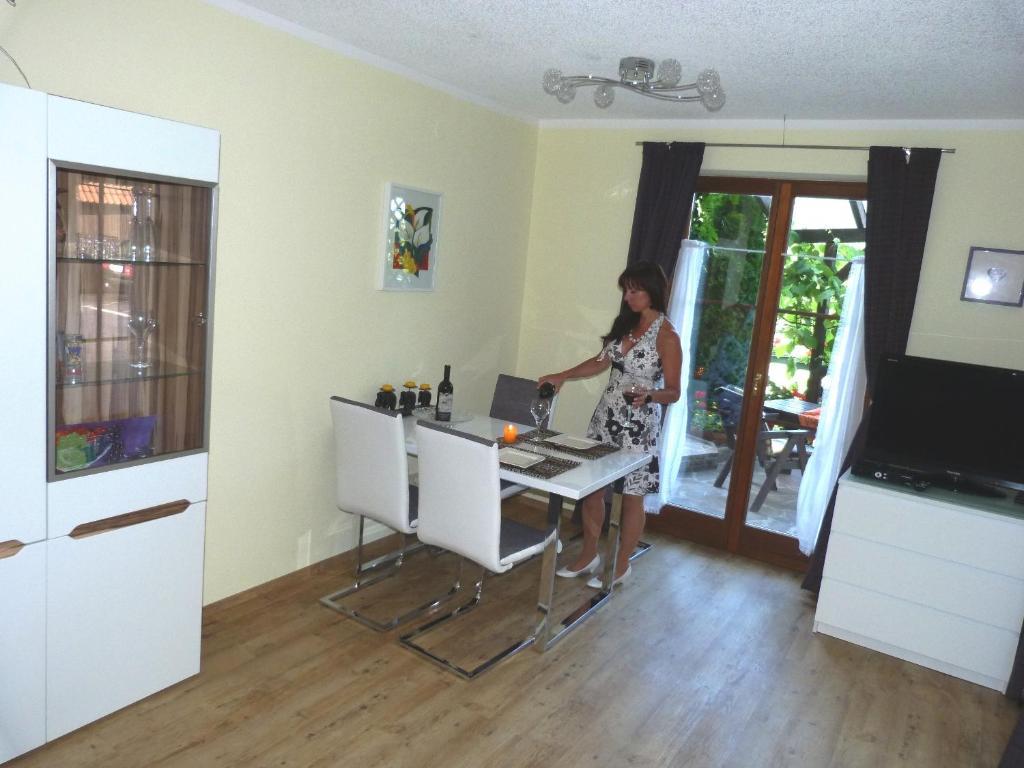 Ferienhaus Blümel inkl. freier Strandbadeintritt Velden am Wörthersee Habitación foto